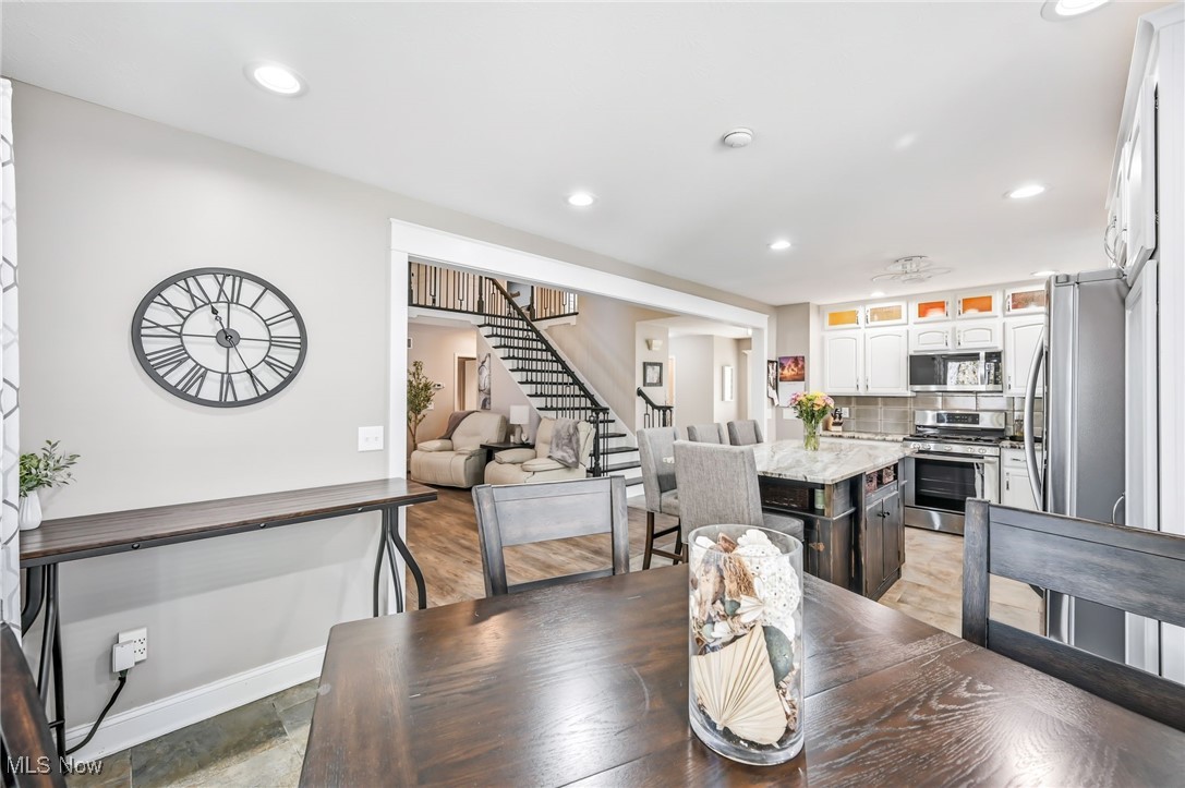 Youngstown, Ohio 44515, United States, 4 Bedrooms Bedrooms, ,4 BathroomsBathrooms,Residential,Active,227618