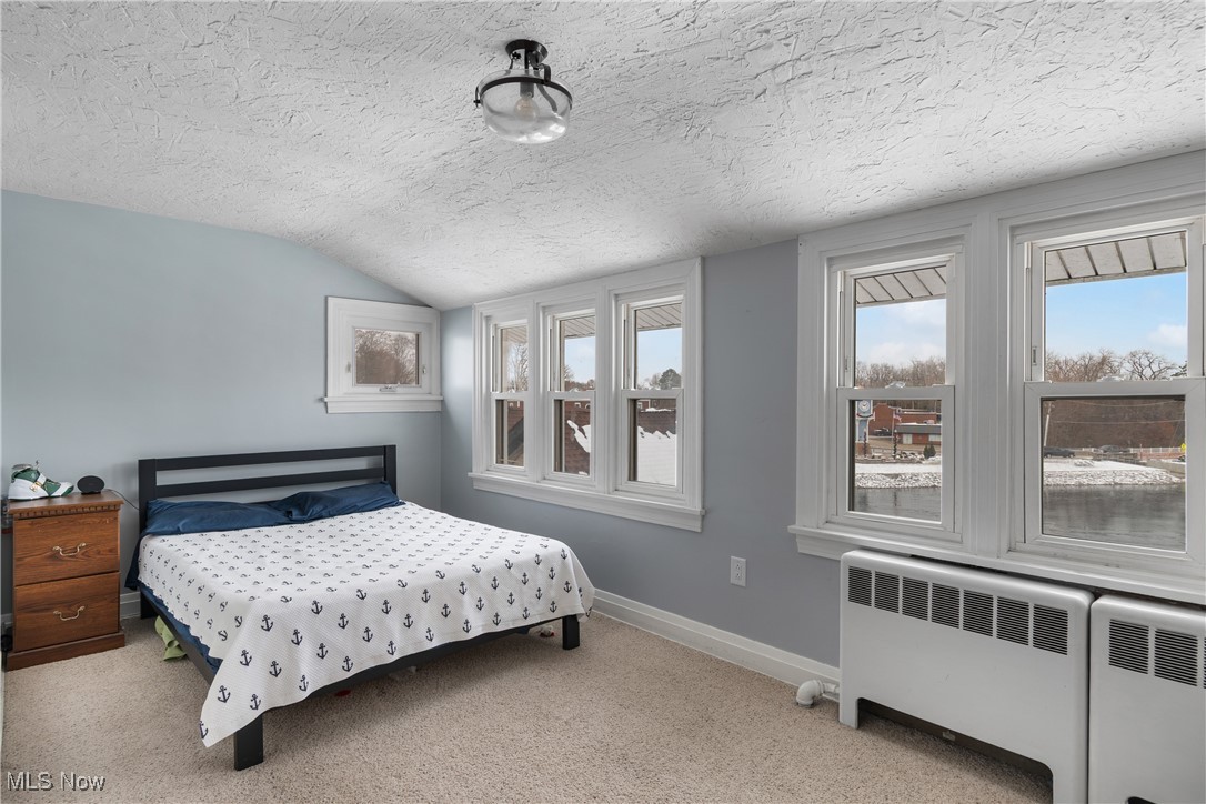 Oak Point - Residential