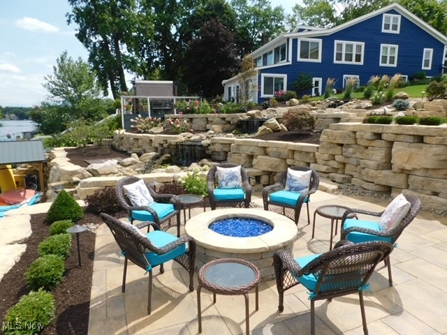 Oak Point - Residential