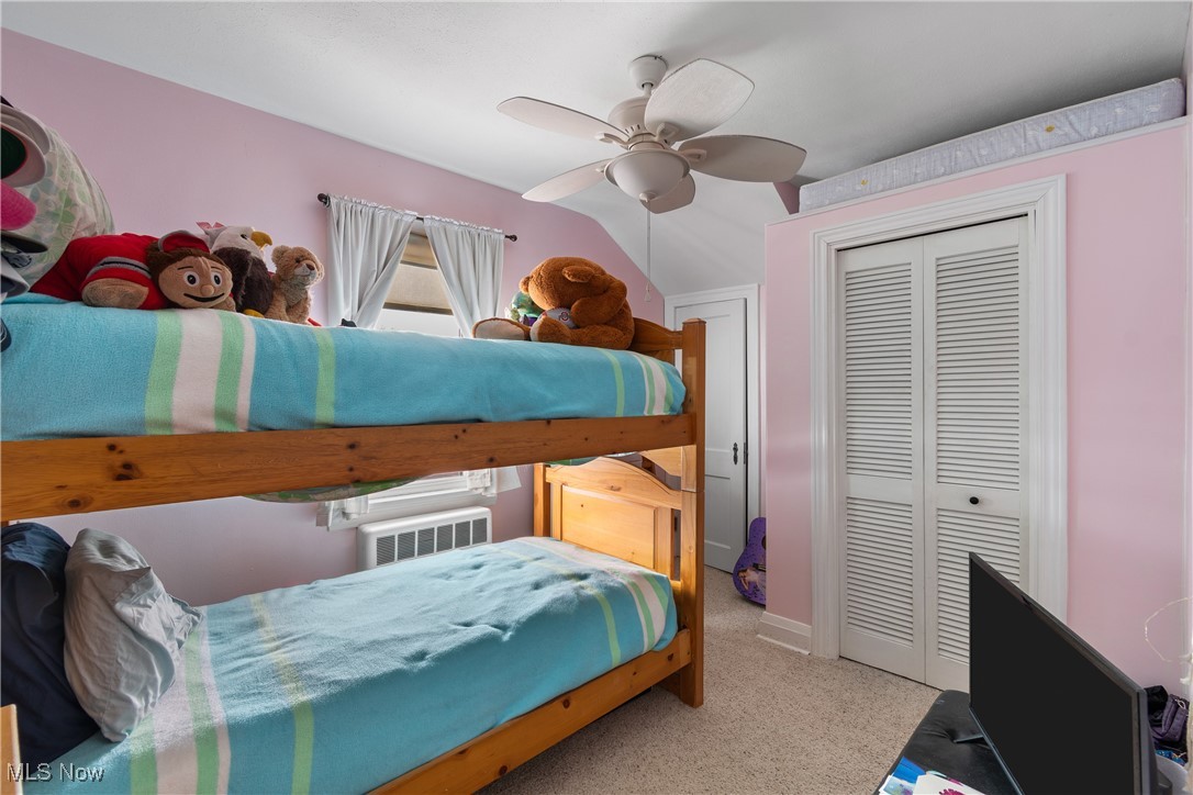 Oak Point - Residential