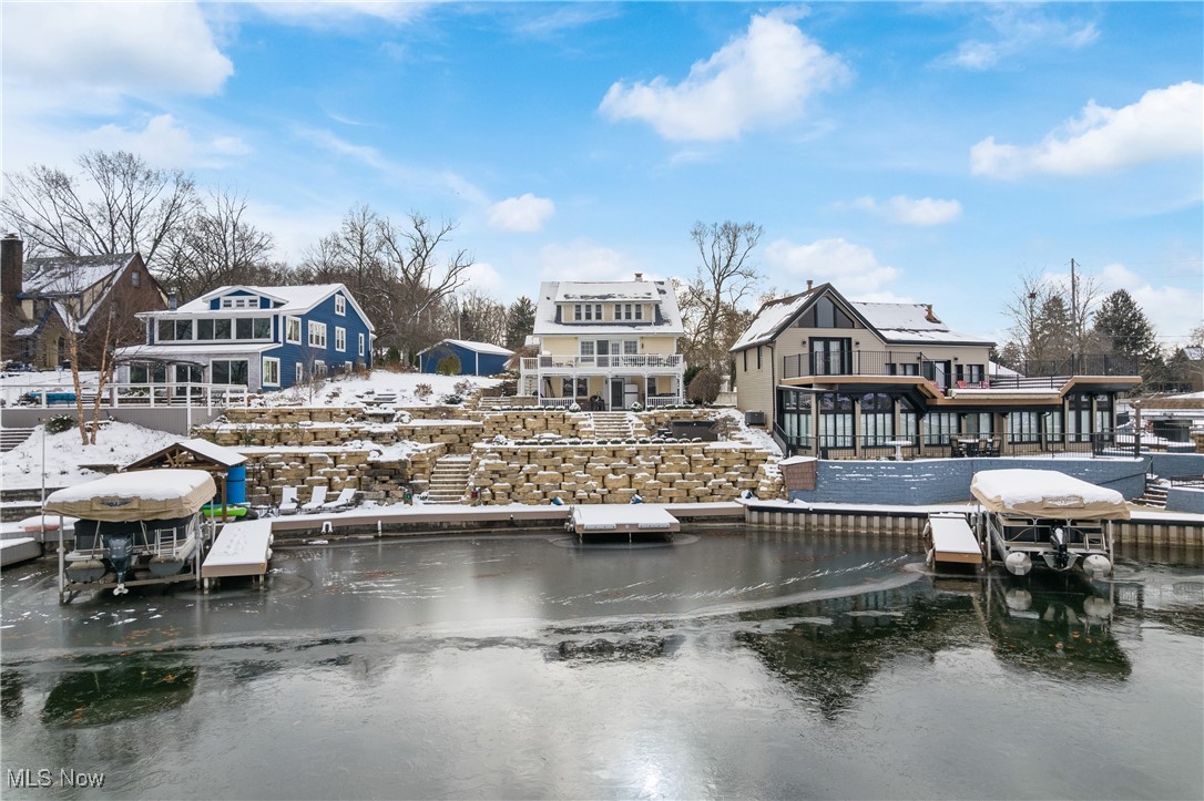 Oak Point - Residential