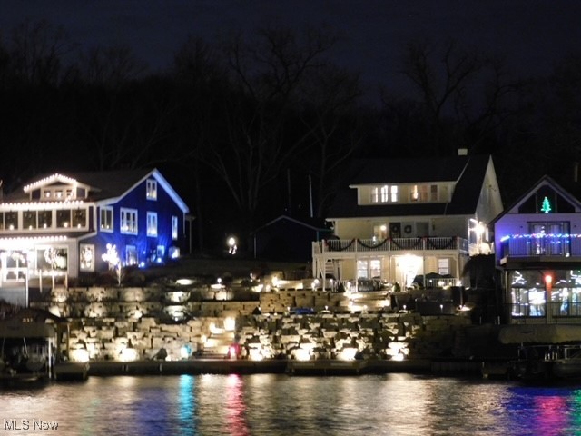 Oak Point - Residential