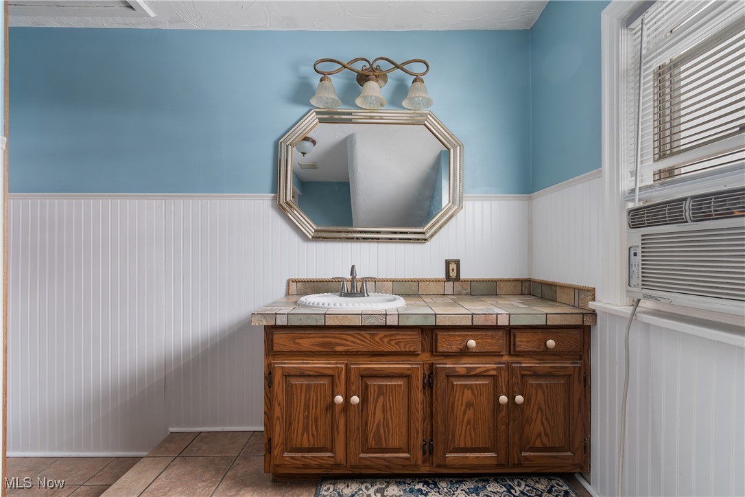 Oak Point - Residential