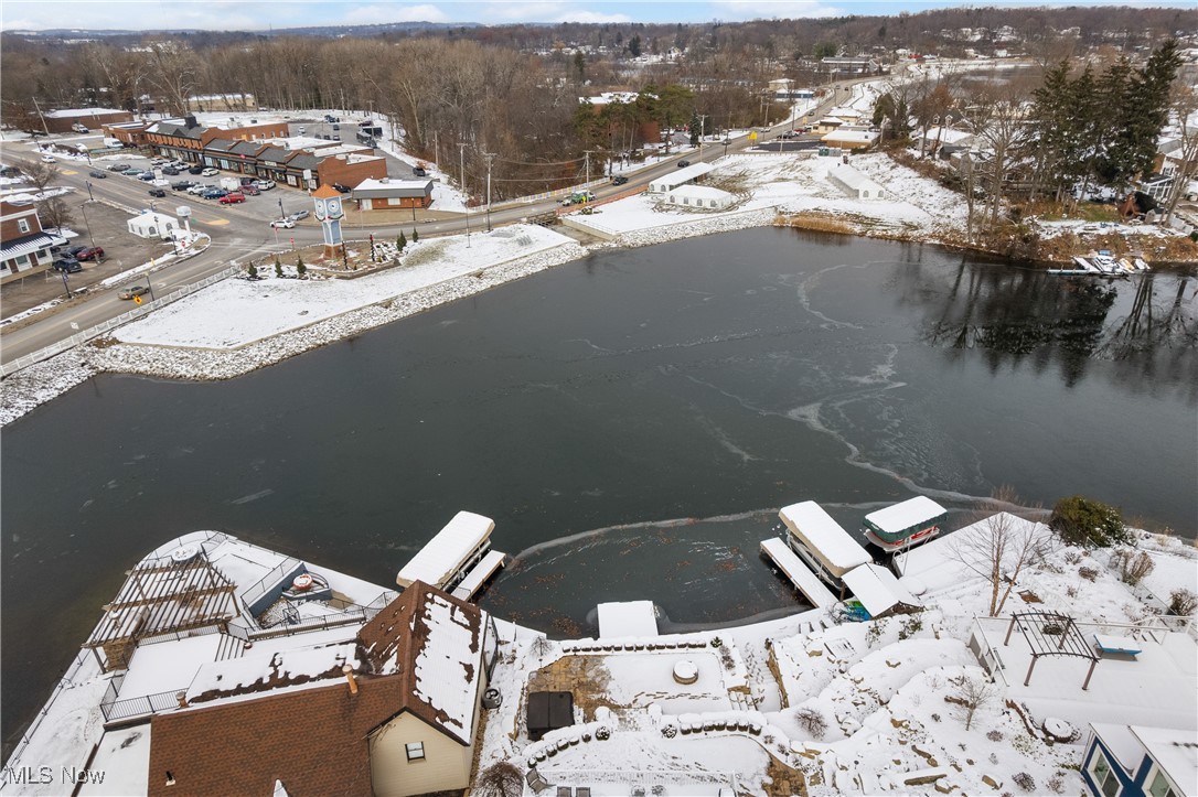 Oak Point - Residential