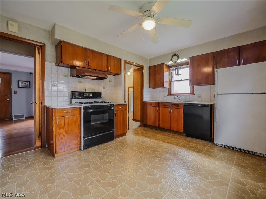 Hoislbauer Fodor Bldg Co - Residential