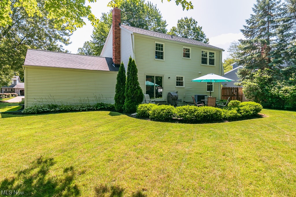 Lake Grove Estates - Residential