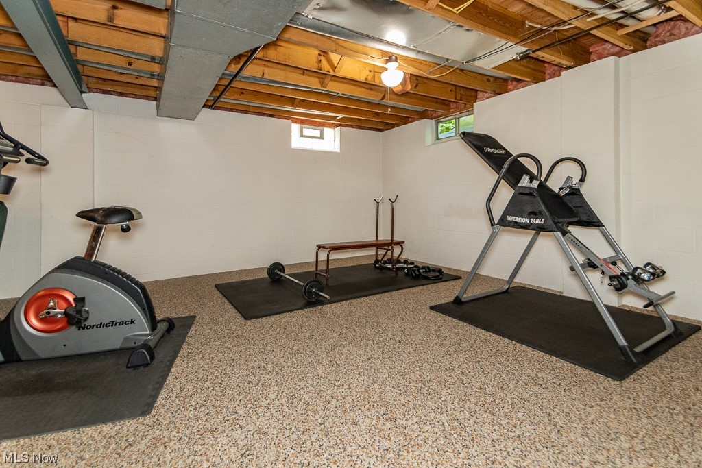 Lake Grove Estates - Residential