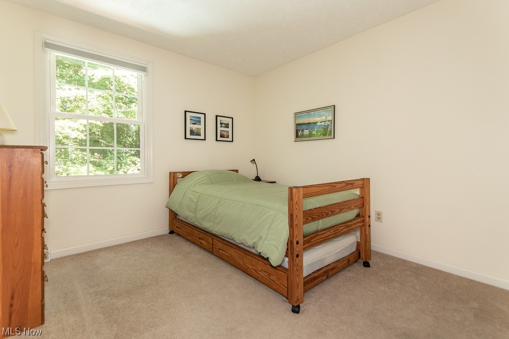 Lake Grove Estates - Residential