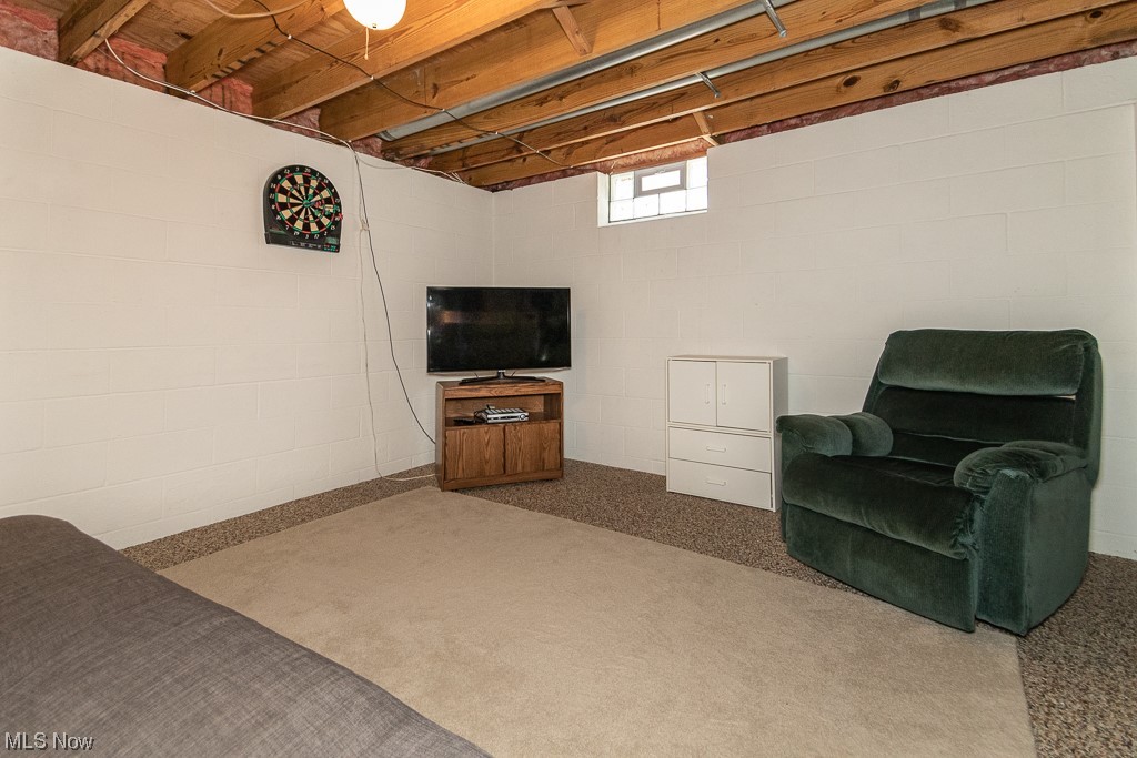 Lake Grove Estates - Residential