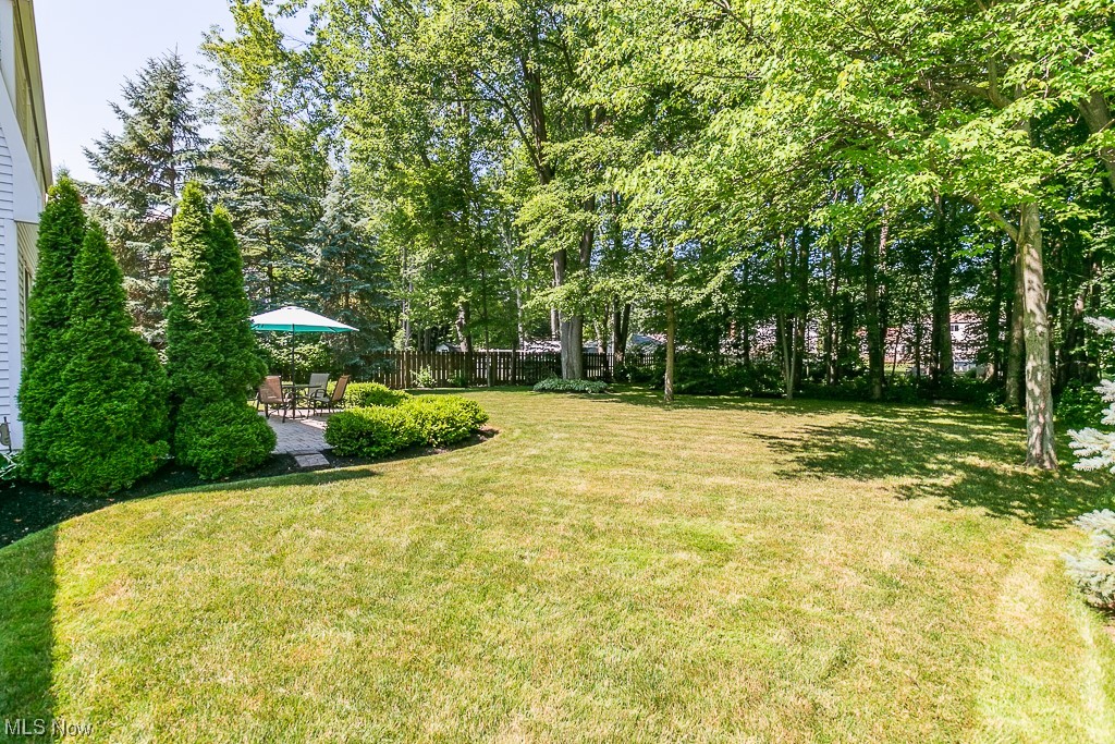 Lake Grove Estates - Residential