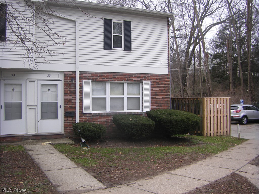 Westwood Twnhs Condo - Residential