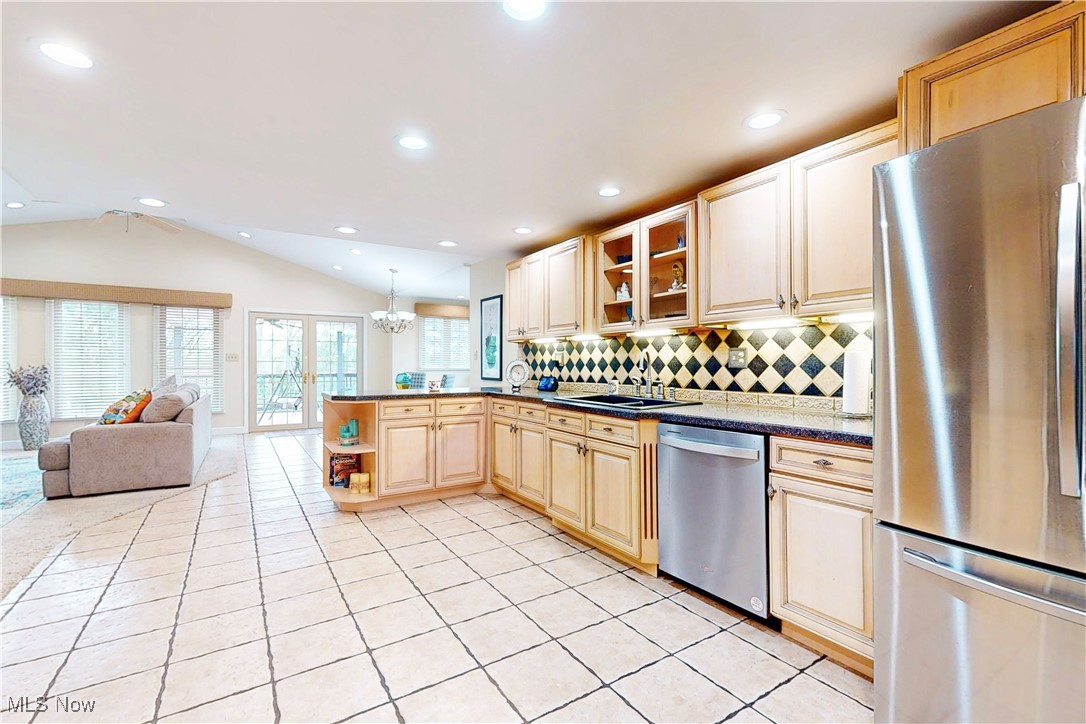 4532 Fairway Dr, Steubenville, Ohio image 5