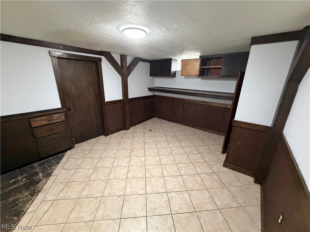 St Clair Ave - Residential