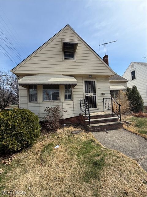 Tiny photo for 871 E 232nd Street, Euclid, OH 44123 (MLS # 5201455)