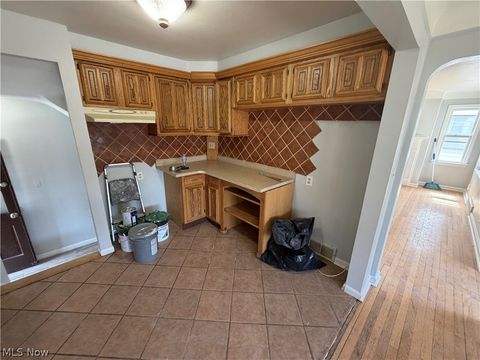 Tiny photo for 871 E 232nd Street, Euclid, OH 44123 (MLS # 5201455)