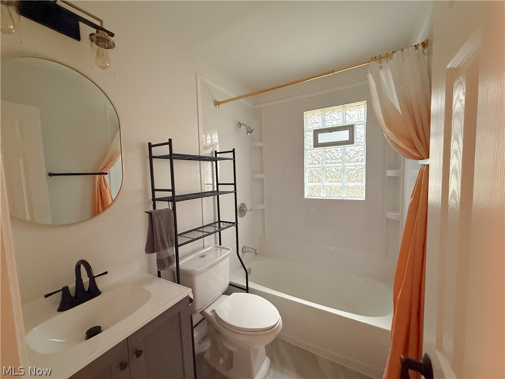 Brentwood Estate - Residential