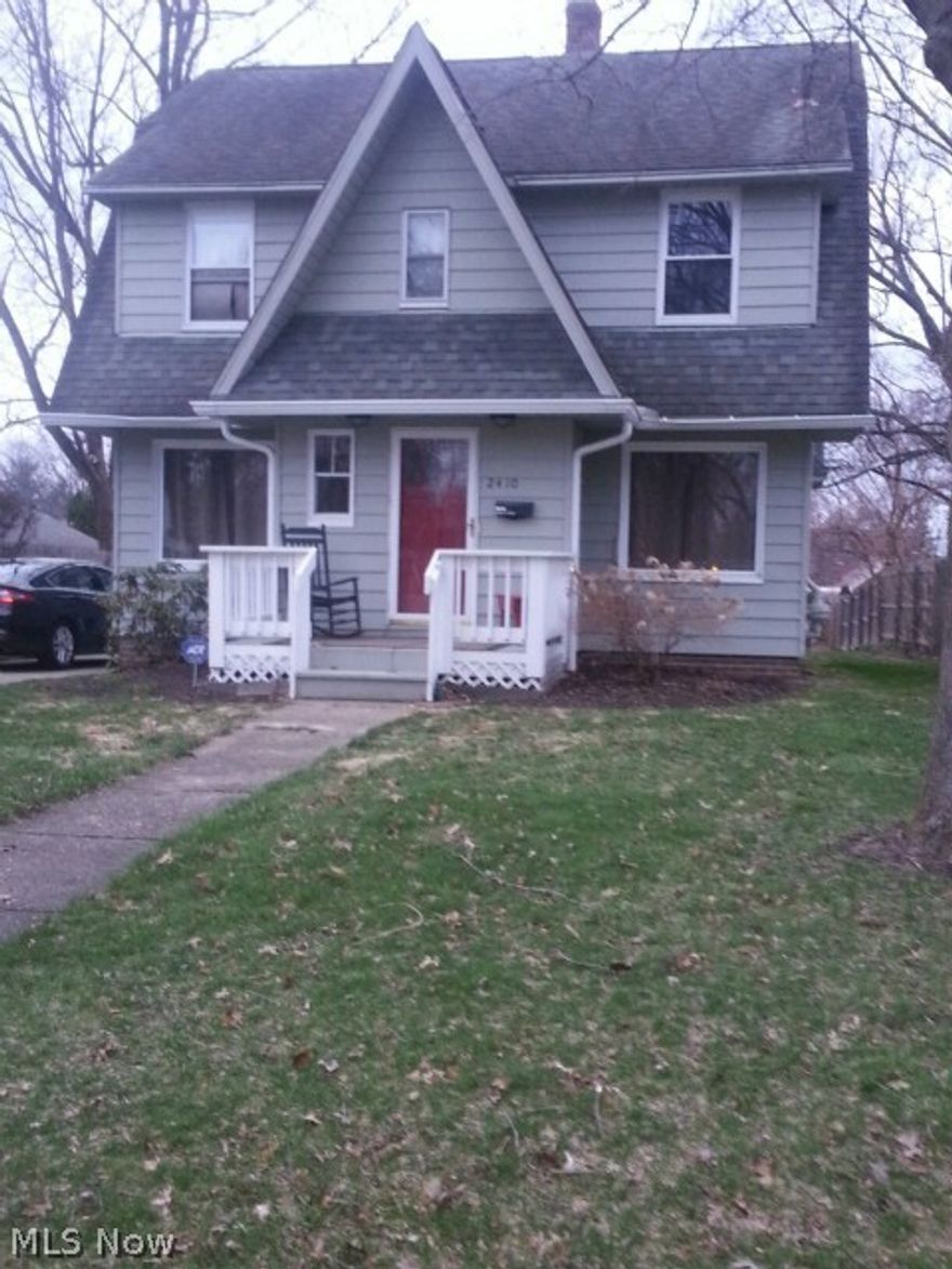A Beautiful Home. This Falls Colonial has three bedrooms and one and a half baths.Hardwood floors and loads of natural woodwork. A formal dining room. An eat in spacious kitchen with tons of counter space. This home also has a spacious third level just waiting to be finished to your specific needs. A lovely sun room with sliders to deck and patio. A new bathroom floor and a two car garage. See it today!