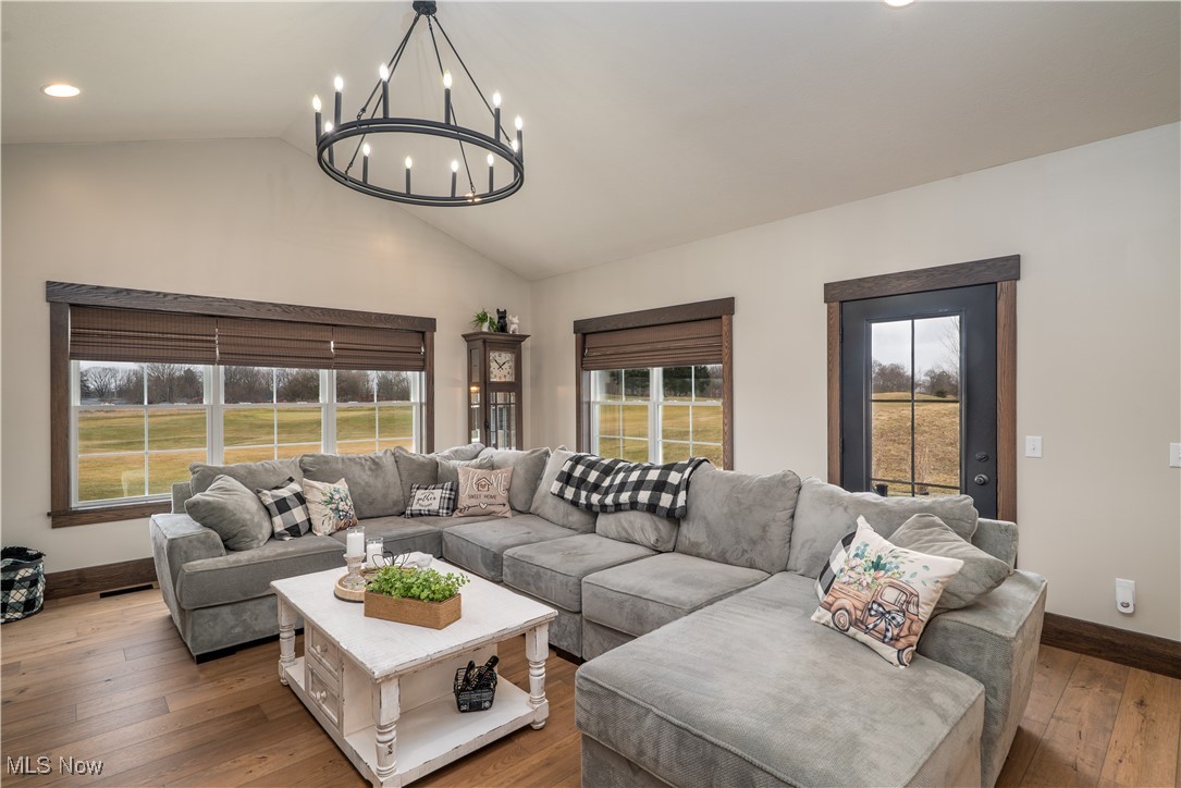 1553 Championship Circle, Massillon, Ohio image 5
