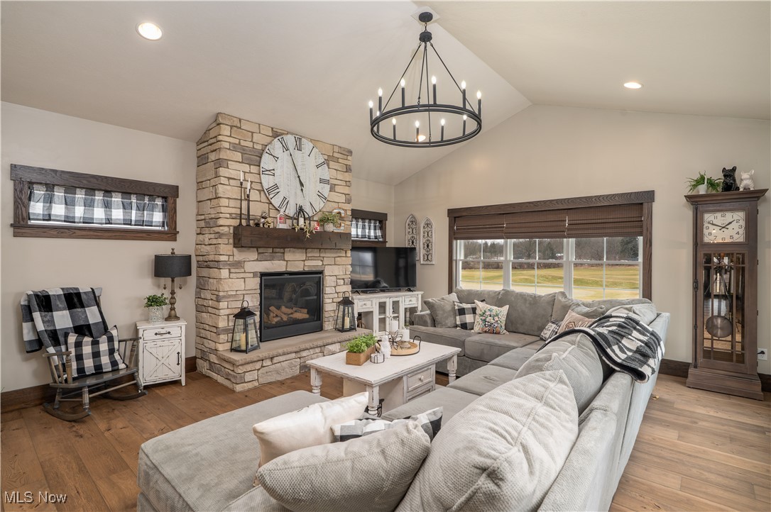 1553 Championship Circle, Massillon, Ohio image 4
