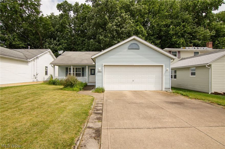This charming 2-bed/2-full bath Ranch, is perfect for those seeking the convenience of one-floor living! As you enter, vaulted ceilings highlight the open floor plan, connecting the living room, dining area and kitchen. Sliding glass doors lead to a spacious covered deck in the backyard, perfect for enjoying your morning coffee. Envision the possibilities and schedule a showing today!