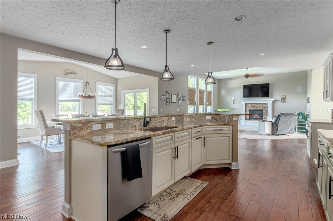 West Chase Landings - Residential