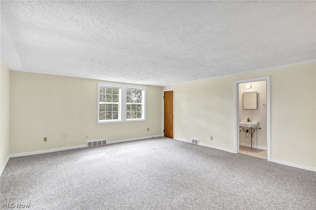 Avon Sec 27 - Residential