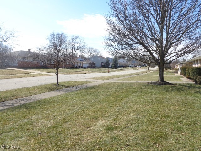 3100 King Richard Drive, Parma, Ohio image 3