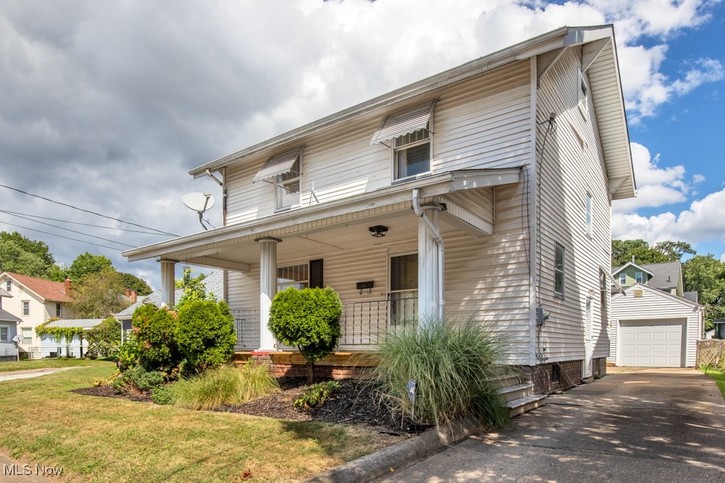 Pip, pip, hooray! Give me a ‘D’ for deal because this Piper Ct two story is bursting with potential! Whether you're looking for a wallet-friendly first home, love to roll up your sleeves and make it shine, or an investor ready to score big, this house is your winning play! Let's get fired up for the newer covered front porch. Back handspring in to the large living room with fan favorite fireplace, large windows and comfort adding ceiling fan. Let's hear it for the dapper dining room, perfect place for the whole squad to gather. Score 6 for the roomy eat-in kitchen. Cozy nook with table and chairs that are gifts to you, is a great place for little helpers to cheer you on. Upstairs are 3 decent sized bedrooms with nice sized closets and built-in storage in the hallway. Got worries? The clean full bath is ready to help you push 'em back, push 'em back, way back! Nice, flat manageable backyard, concrete driveway and one car over sized garage will give you something to shake your pom poms about!! If Piper Ct sounds like a win in your book, be aggressive, be be aggressive, who knows, you may just end up with a V-I-C-T-O-R-Y..............;) Property to be sold "as is".
