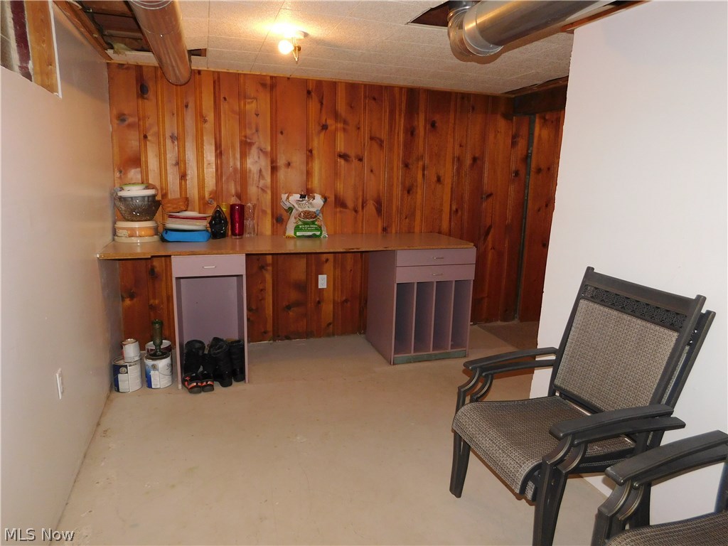 H L Firestones Oak Hill Allot - Residential