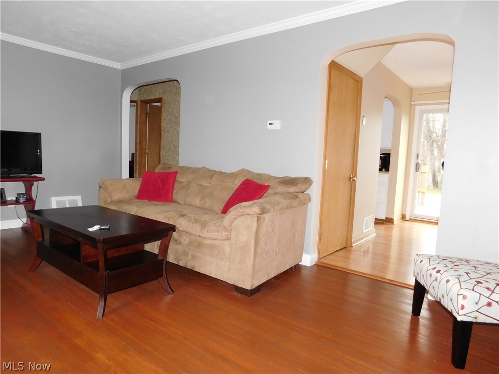 H L Firestones Oak Hill Allot - Residential