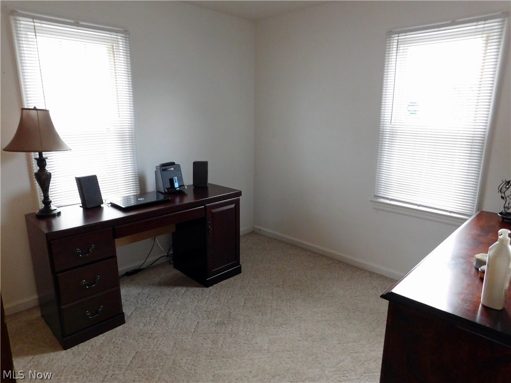 H L Firestones Oak Hill Allot - Residential