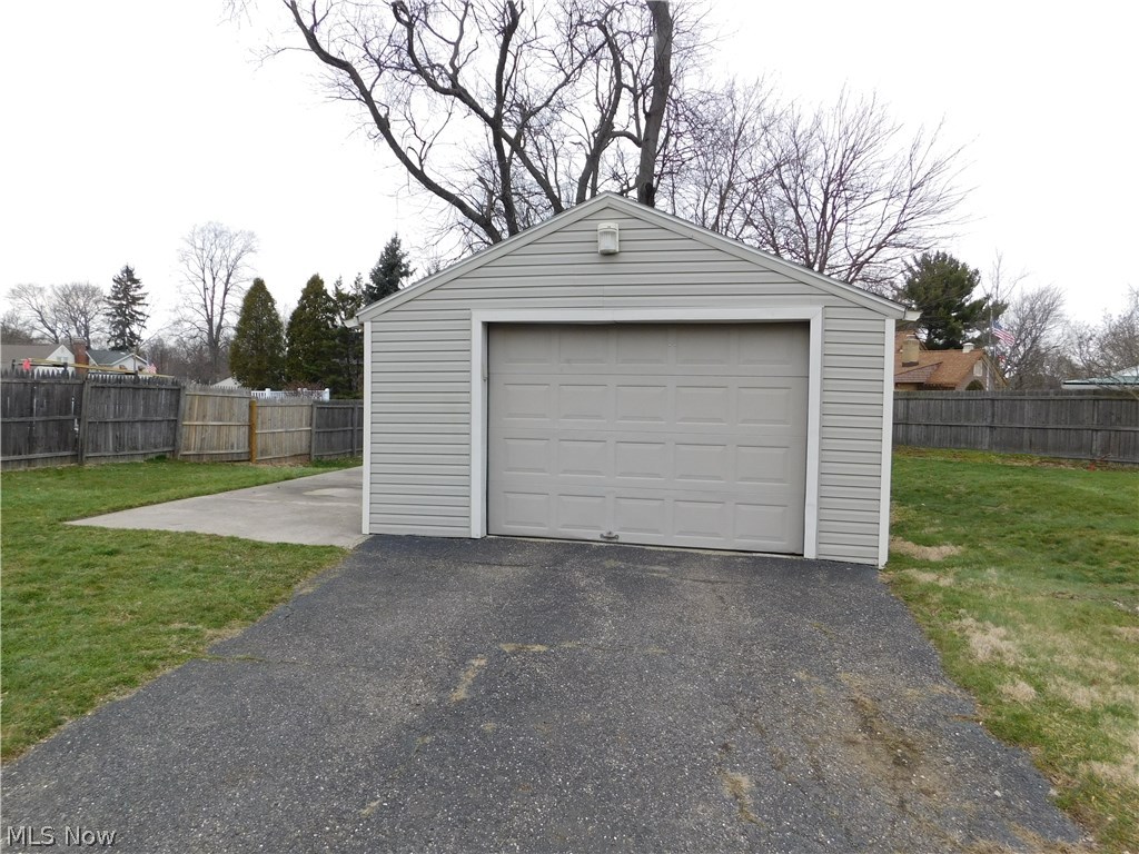 H L Firestones Oak Hill Allot - Residential