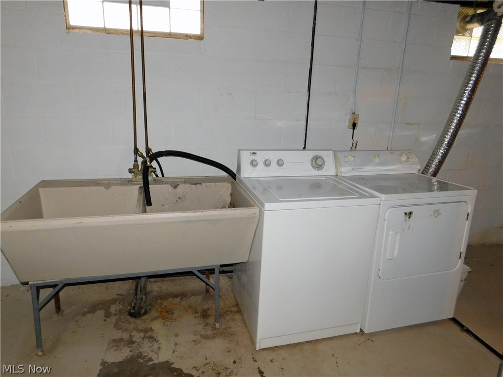 H L Firestones Oak Hill Allot - Residential