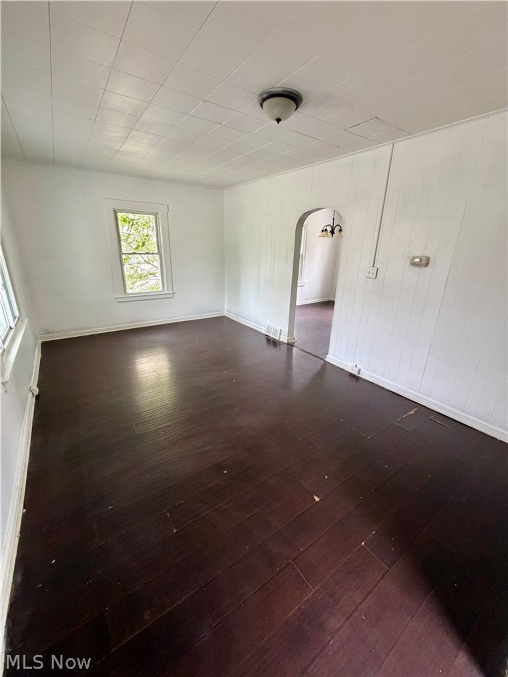 Photo of 1725 Midland Avenue, Youngstown, OH 44509 (MLS # 5218494)