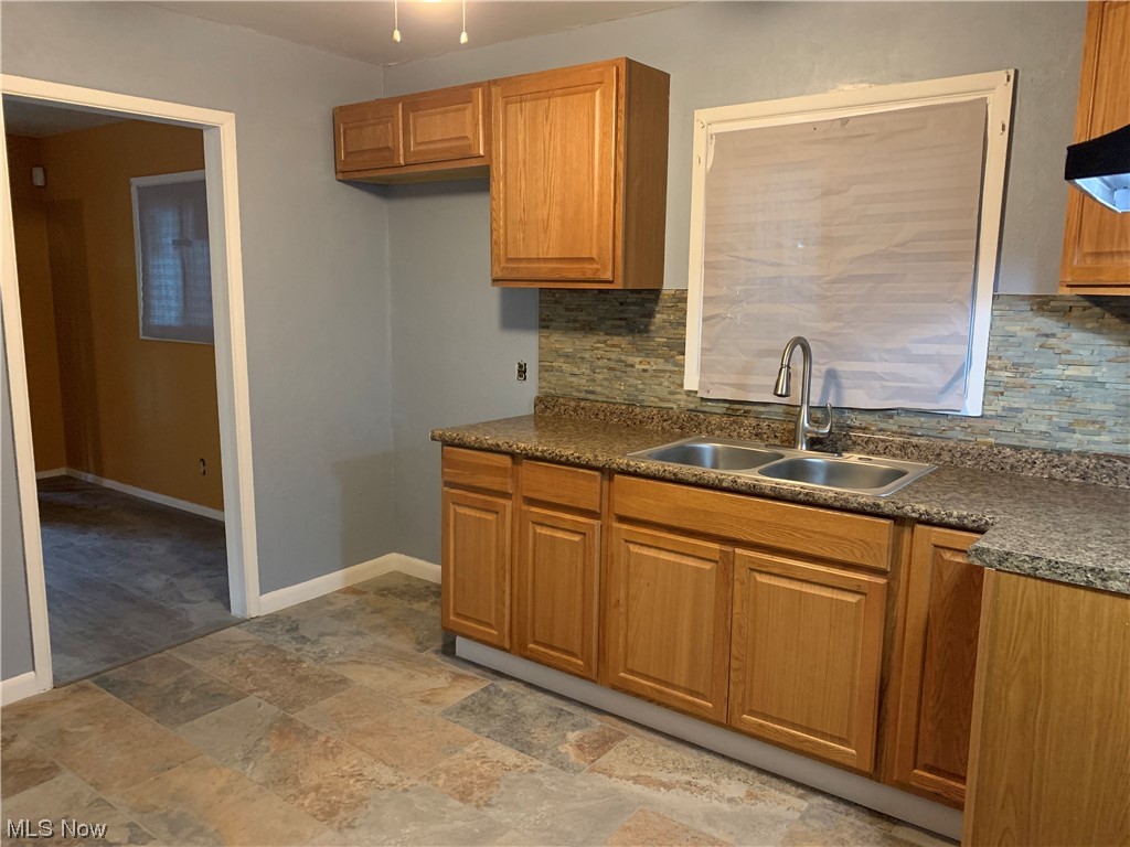 Lee Homes - Residential