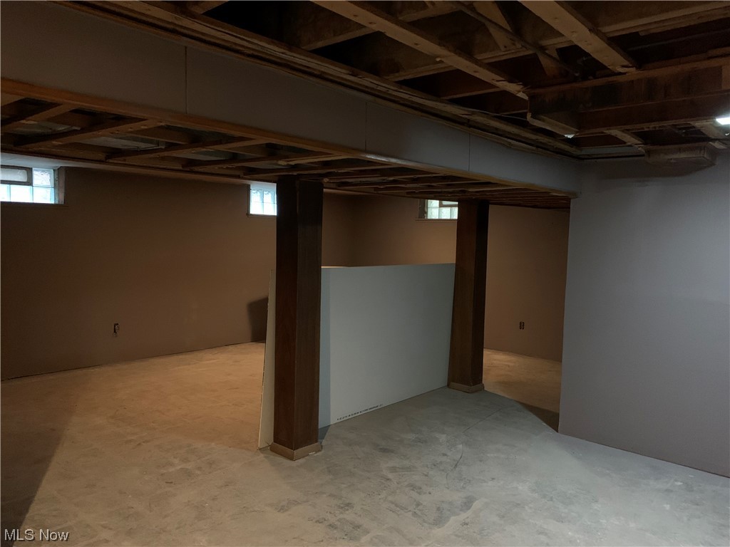 Lee Homes - Residential