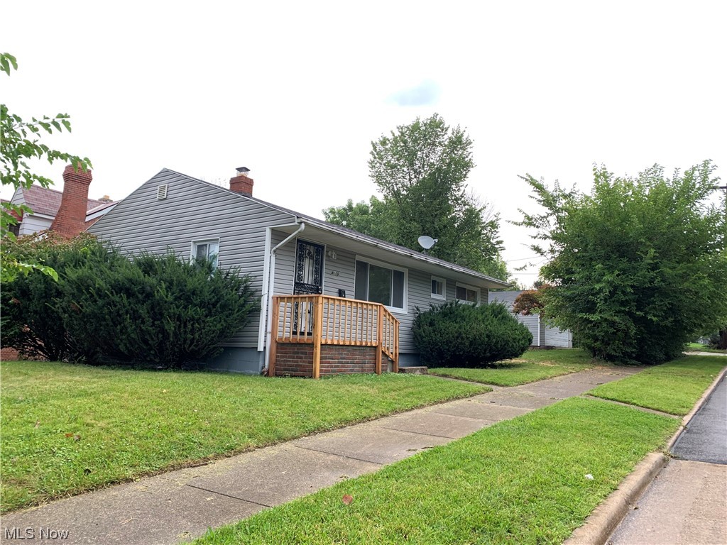 Lee Homes - Residential