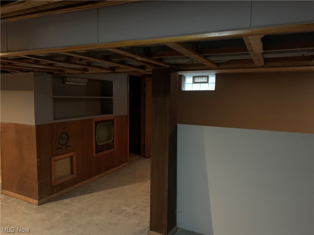 Lee Homes - Residential