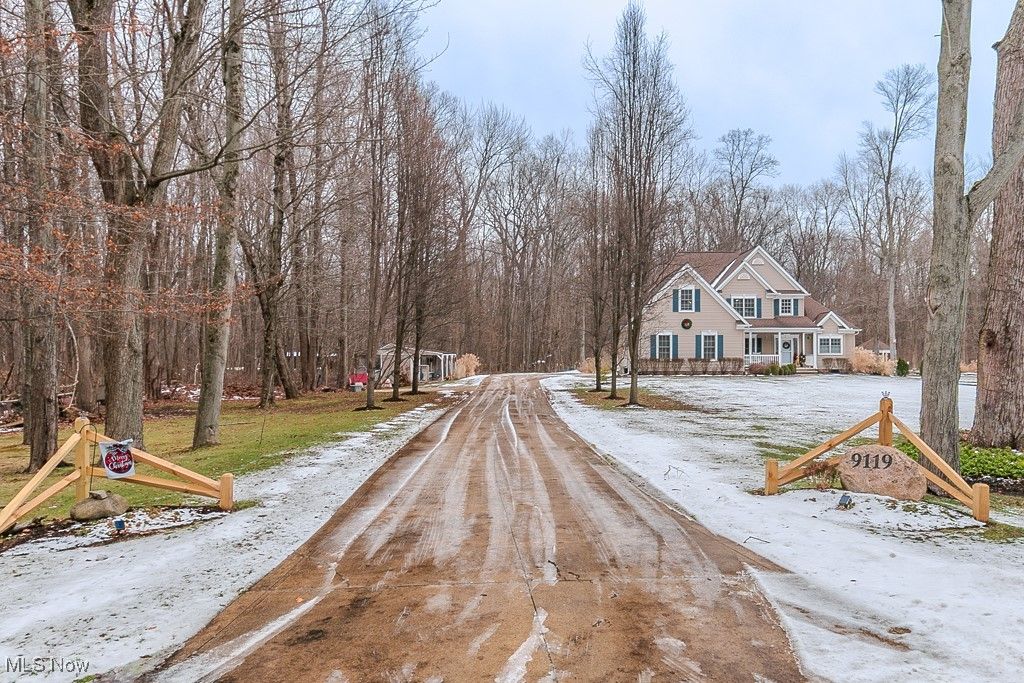 Photo of 9119 Boyer Lane, Kirtland Hills, OH 44060 (MLS # 5178745)