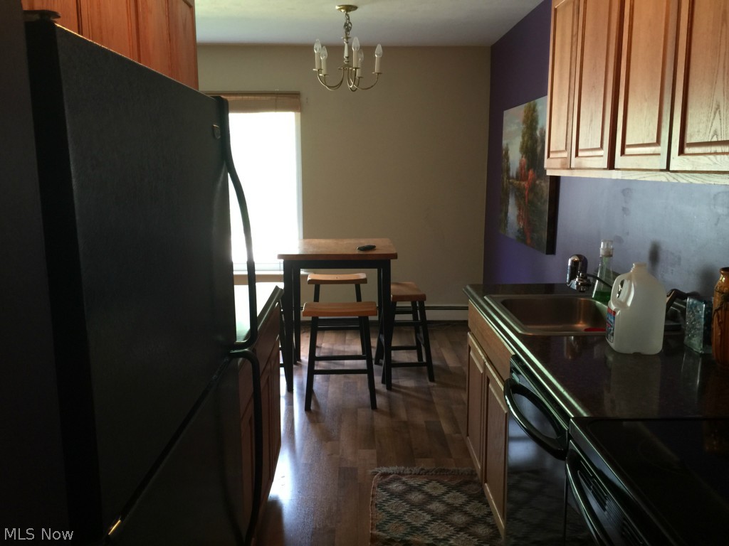 Nob Hill East Condo - Residential