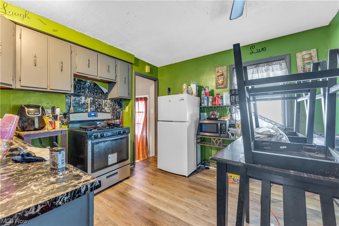 Home Park Land Cos Dunham Turne - Residential