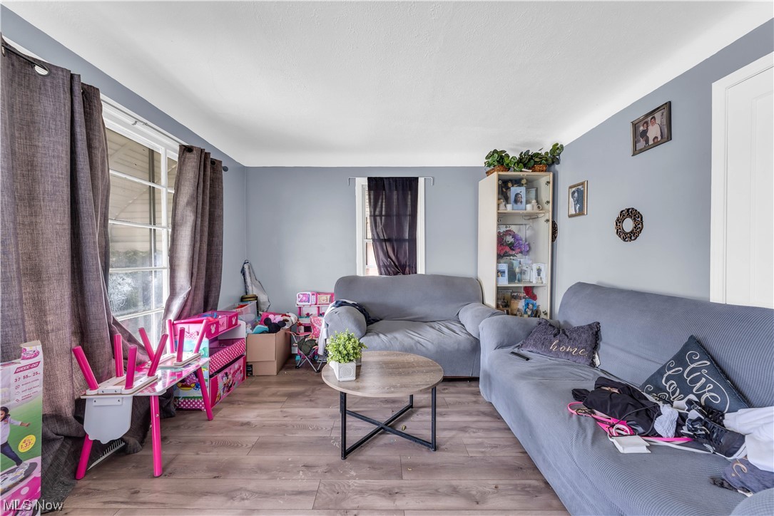 Home Park Land Cos Dunham Turne - Residential