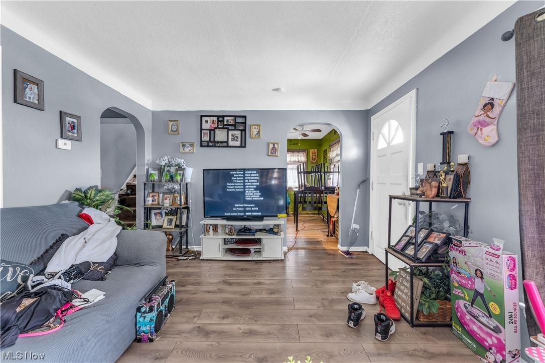 Home Park Land Cos Dunham Turne - Residential