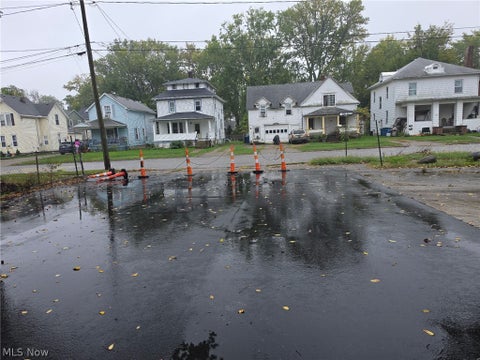 Tiny photo for 1319 W Erie Avenue, Lorain, OH 44052 (MLS # 5254453)
