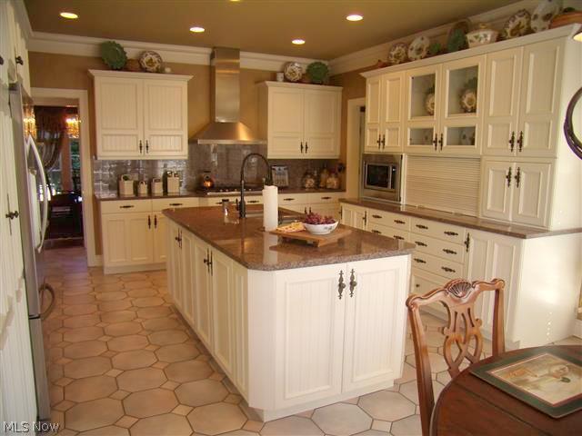 Glenmoor Estates - Residential