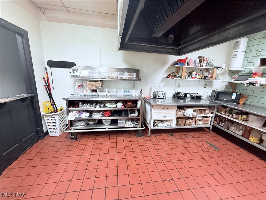 City/Massillon - Commercial Sale