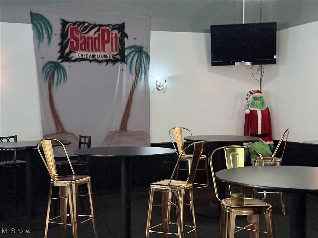 City/Massillon - Commercial Sale