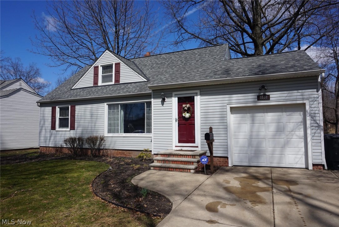 Lyndhurst Mdws 04 - Residential