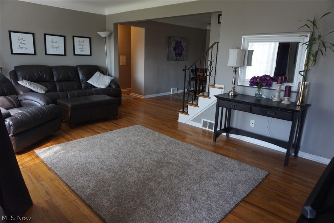 Lyndhurst Mdws 04 - Residential