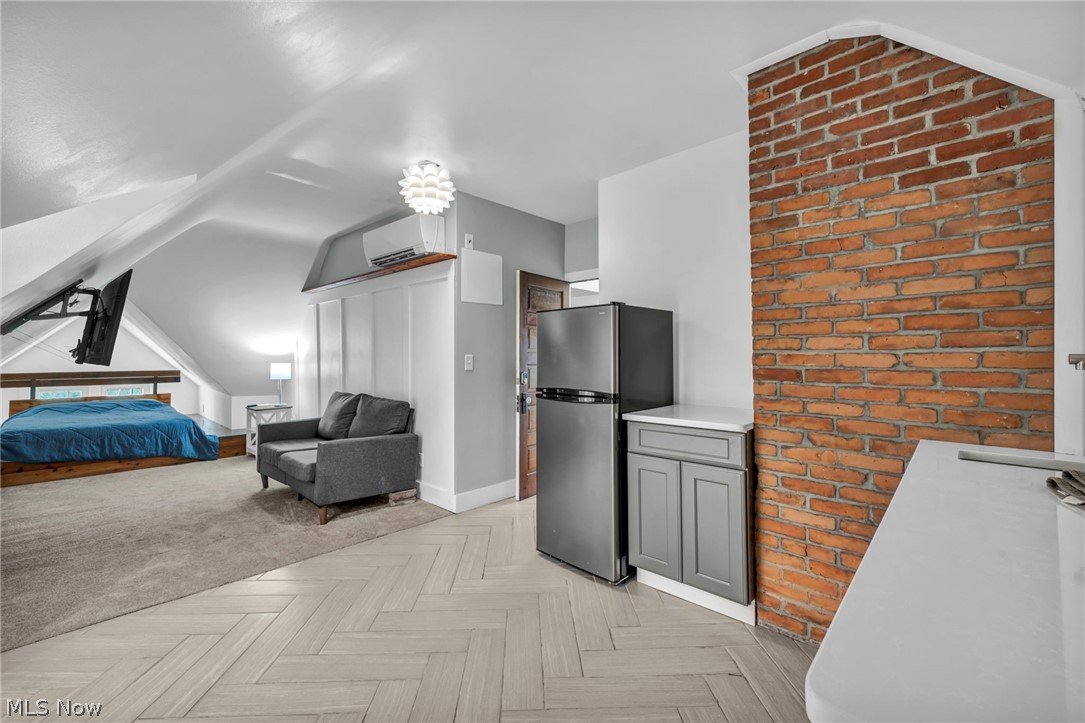 Metcalf - Residential